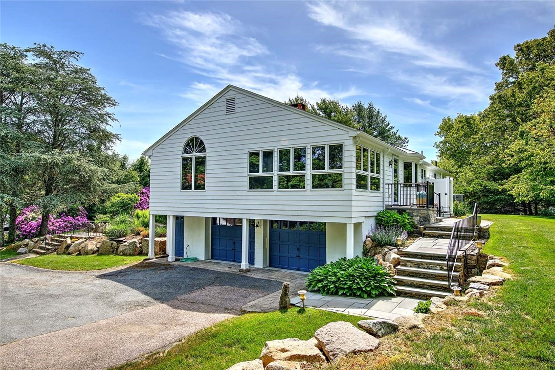 251 Succotash Road South Kingstown, RI 02879 - Photo 10 of 50