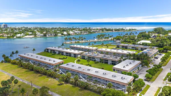 $489,000 | 755 Saturn Street, Unit H107, Jupiter, FL 33477