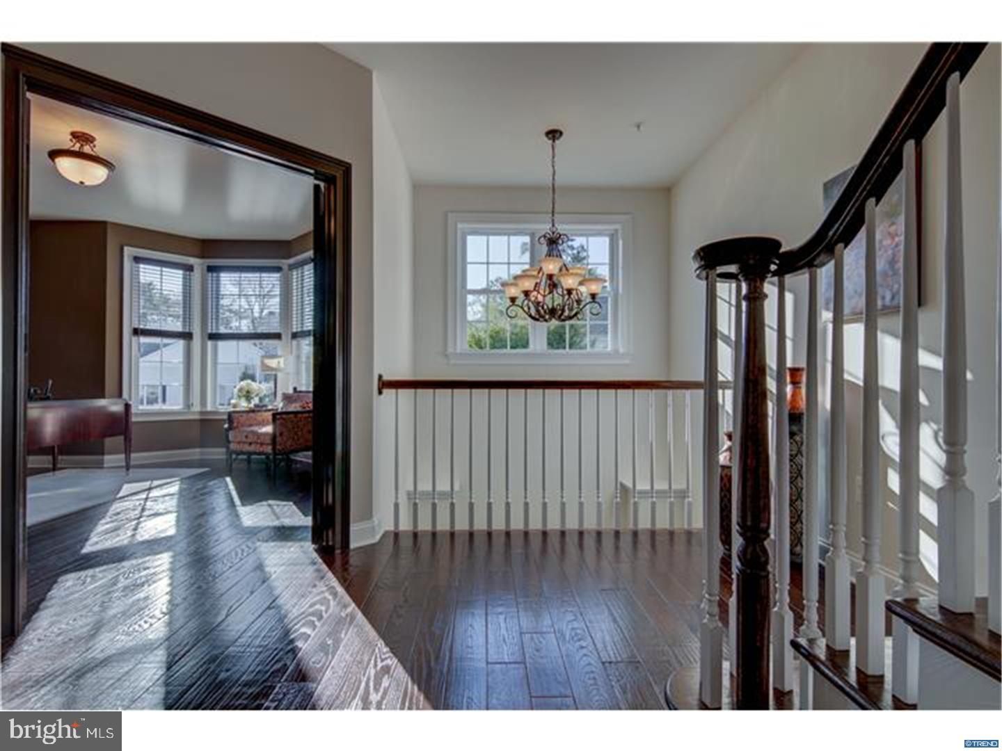 404 Ravenscliff Drive Springfield, PA 19064 - Photo 3 of 25 Gallery Image 3