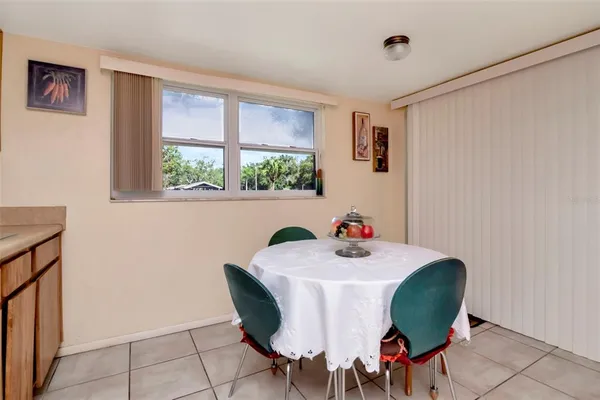 $249,900 | 260 Balsam Drive, Oldsmar, FL 34677
