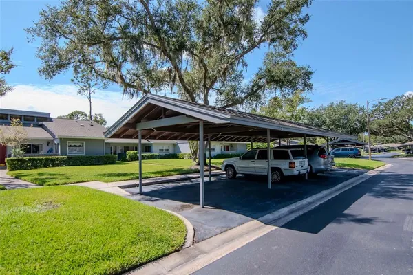 $249,900 | 260 Balsam Drive, Oldsmar, FL 34677