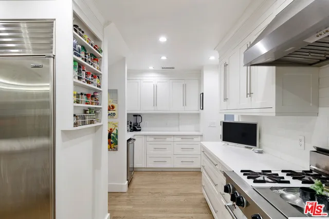 $16,995 | 1760 Nichols Canyon Road, Los Angeles, CA 90046