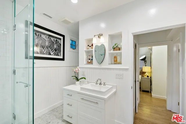 $16,995 | 1760 Nichols Canyon Road, Los Angeles, CA 90046