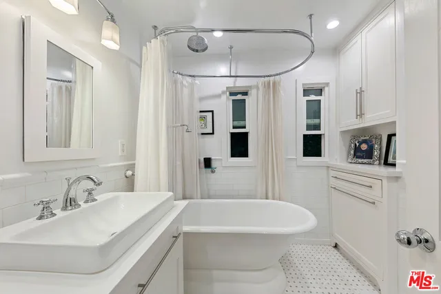 $16,995 | 1760 Nichols Canyon Road, Los Angeles, CA 90046