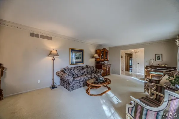 $625,000 | 21355 A County Road 5-406, Lebanon, MO 65536