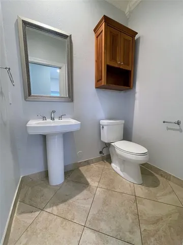 $1,399,990 | 929 Northeast 18th Court, Unit 12, Fort Lauderdale, FL 33305