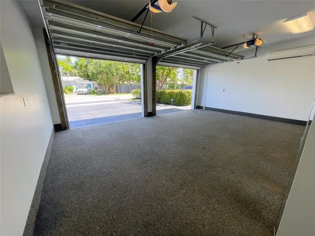 $1,399,990 | 929 Northeast 18th Court, Unit 12, Fort Lauderdale, FL 33305