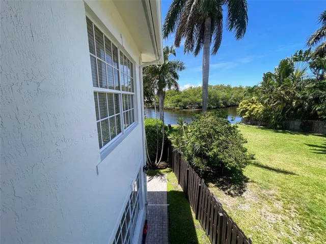 $1,399,990 | 929 Northeast 18th Court, Unit 12, Fort Lauderdale, FL 33305