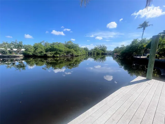 $1,399,990 | 929 Northeast 18th Court, Unit 12, Fort Lauderdale, FL 33305