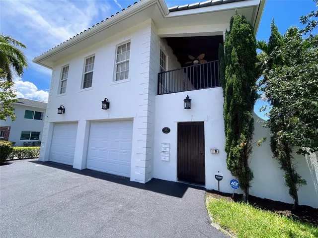 $1,399,990 | 929 Northeast 18th Court, Unit 12, Fort Lauderdale, FL 33305