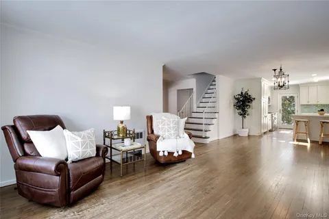 $1,225,000 | 27 Avalon Road, Garden City, NY 11530