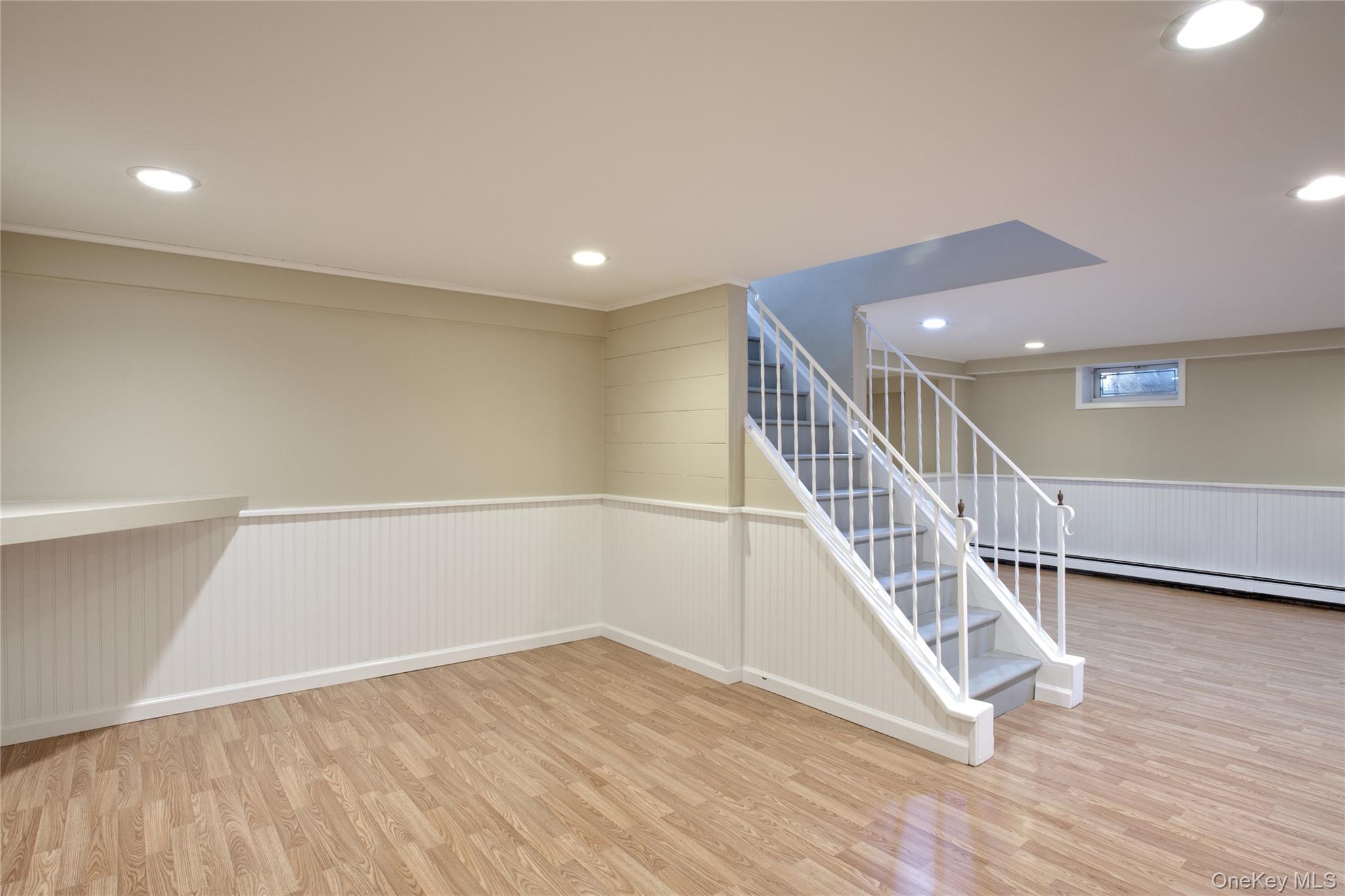 27 Avalon Road Garden City, NY 11530 - Photo 24 of 31