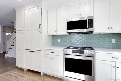 $1,225,000 | 27 Avalon Road, Garden City, NY 11530