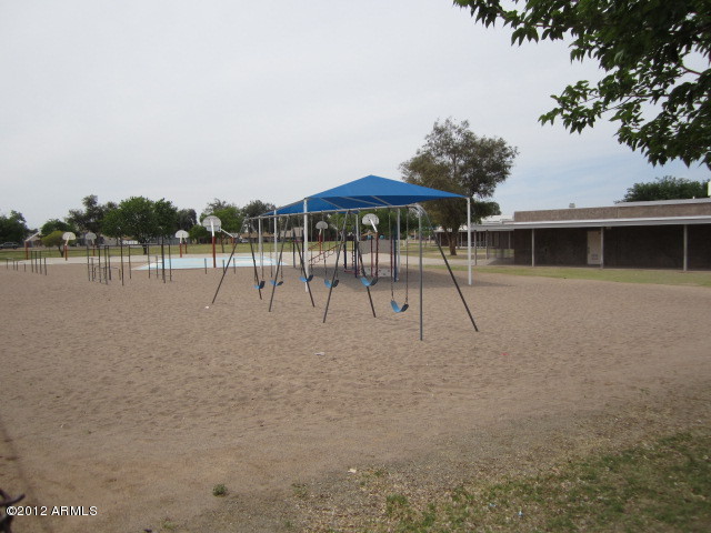 4315 East Vineyard Road Phoenix, AZ 85042 - Photo 18 of 25 023-247410 - Playground
