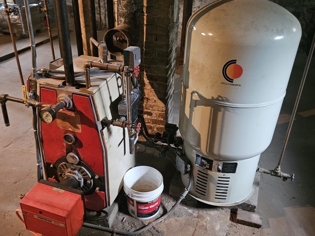 49 Sparks Street Lowell, MA 01854 - Photo 26 of 27 a room with gym equipment