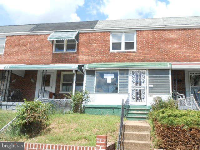 618 Roundview Road Baltimore, MD 21225 - Photo 1 of 12 Exterior (Front)