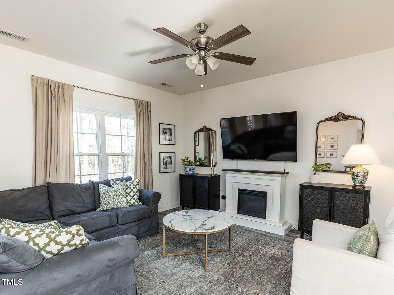 7021 Onslow Stephenson Road Willow Spring, NC 27592 - Photo 9 of 22 005-1280x960-family-room-with-fireplace