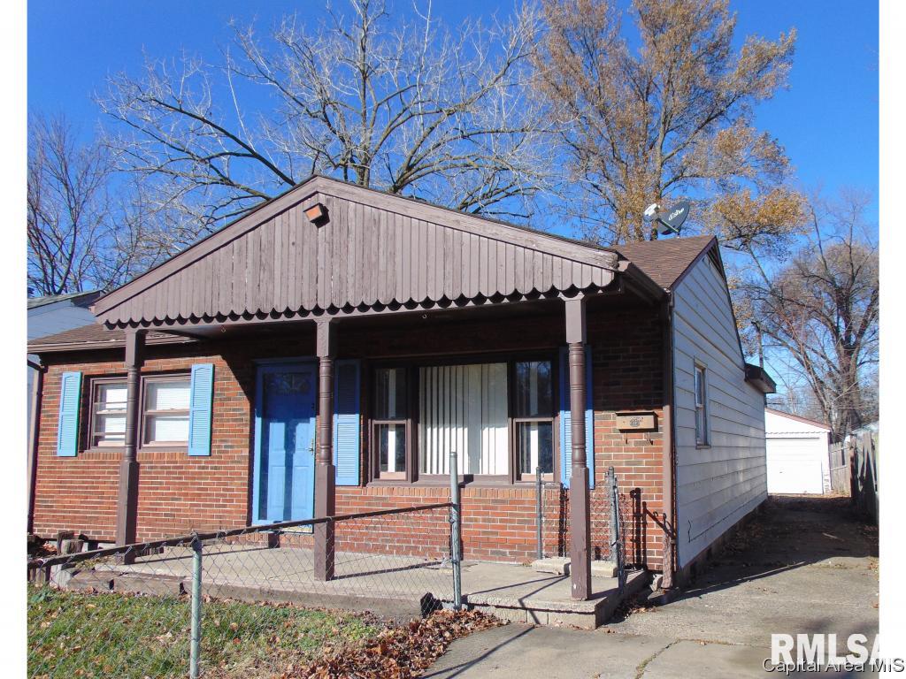 2321 Cincinnati Avenue Springfield, IL 62702 - Photo 1 of 12