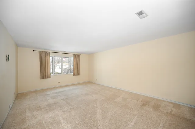 $344,900 | 1727 Warwick Lane, Schaumburg, IL 60193