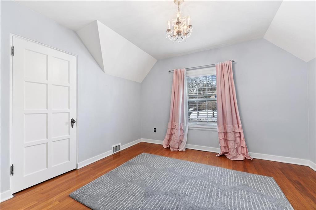 1322 Washington Road Pittsburgh, PA 15228 - Photo 17 of 28 Gallery Image 17