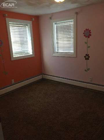 6202 East Pierson Road Flint, MI 48506 - Photo 11 of 30 20450975-10.JPG