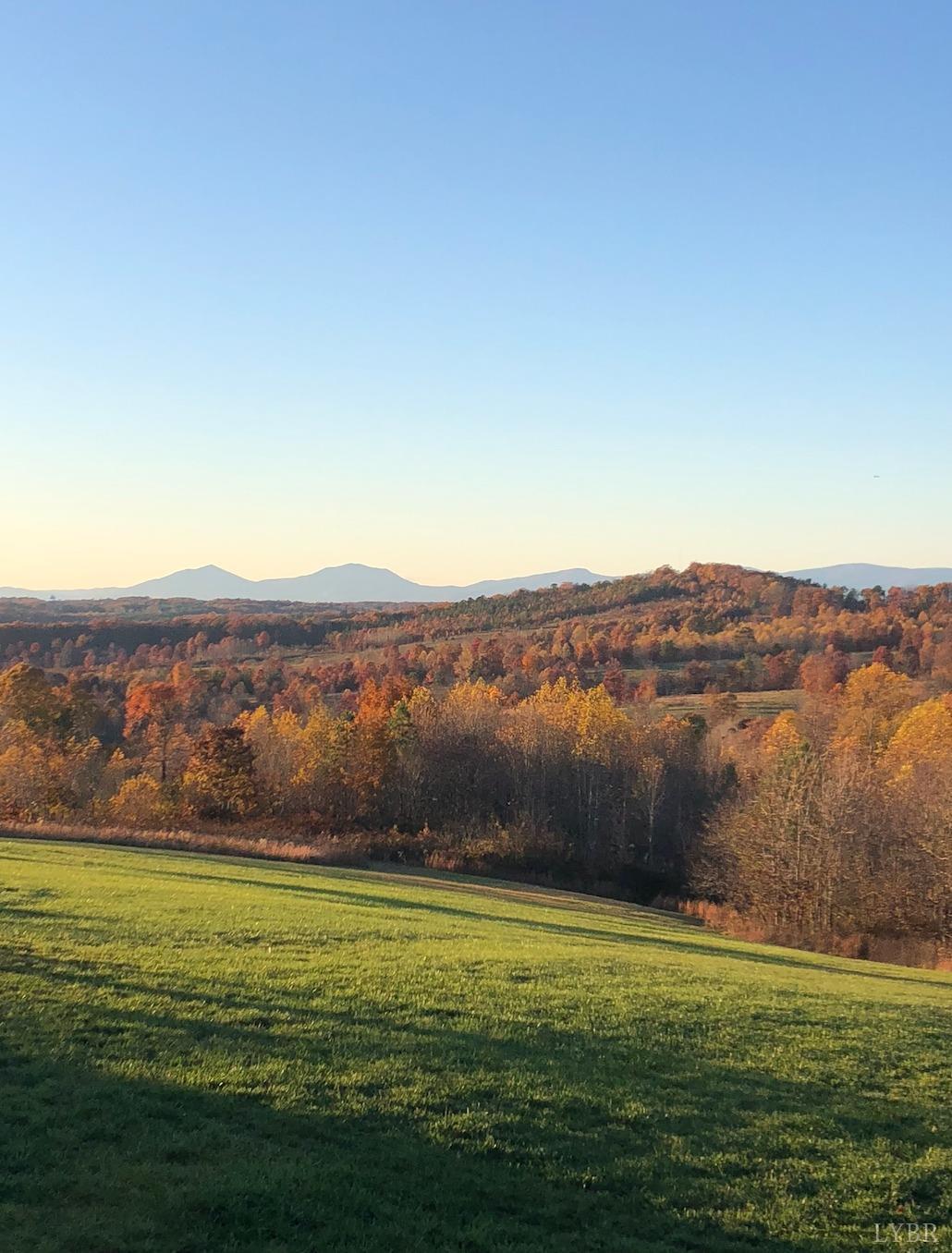967 Lynbrook Road Rustburg, VA 24588 - Photo 5 of 99 a view of an ocean and a mountain