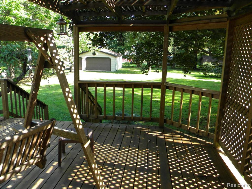 3715 Hazelton Avenue Rochester Hills, MI 48307 - Photo 19 of 52