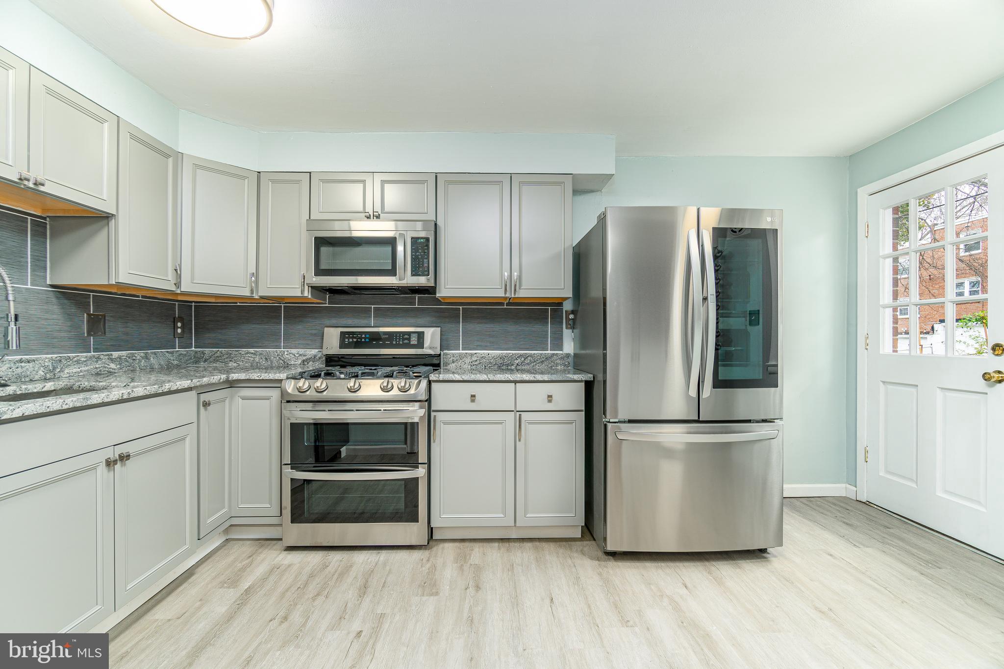 1315 Powell Road Brookhaven, PA 19015 - Photo 13 of 30 Beautifully updated Kitchen