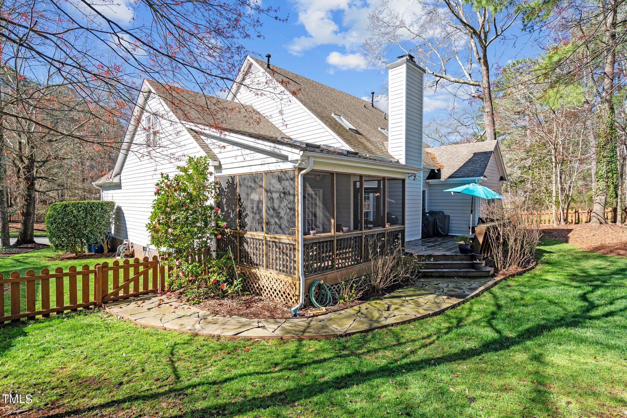 12408 Tappersfield Court Raleigh, NC 27613 - Photo 12 of 61 12-web-or-mls-_NFP4826