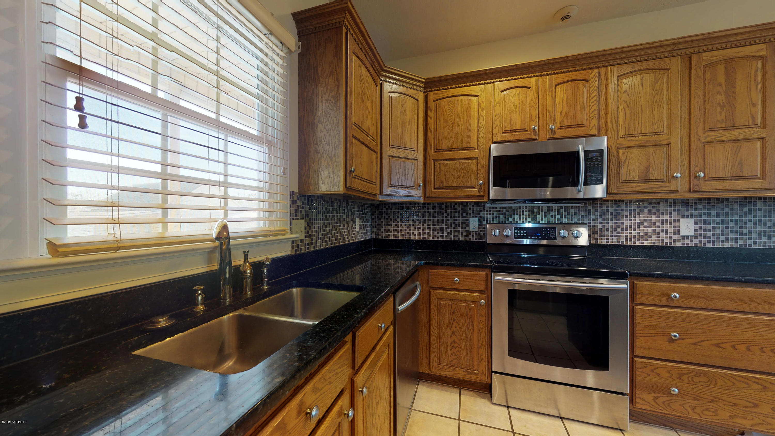 4768 Toddy Road Farmville, NC 27828 - Photo 21 of 68 Kitchen work center close up