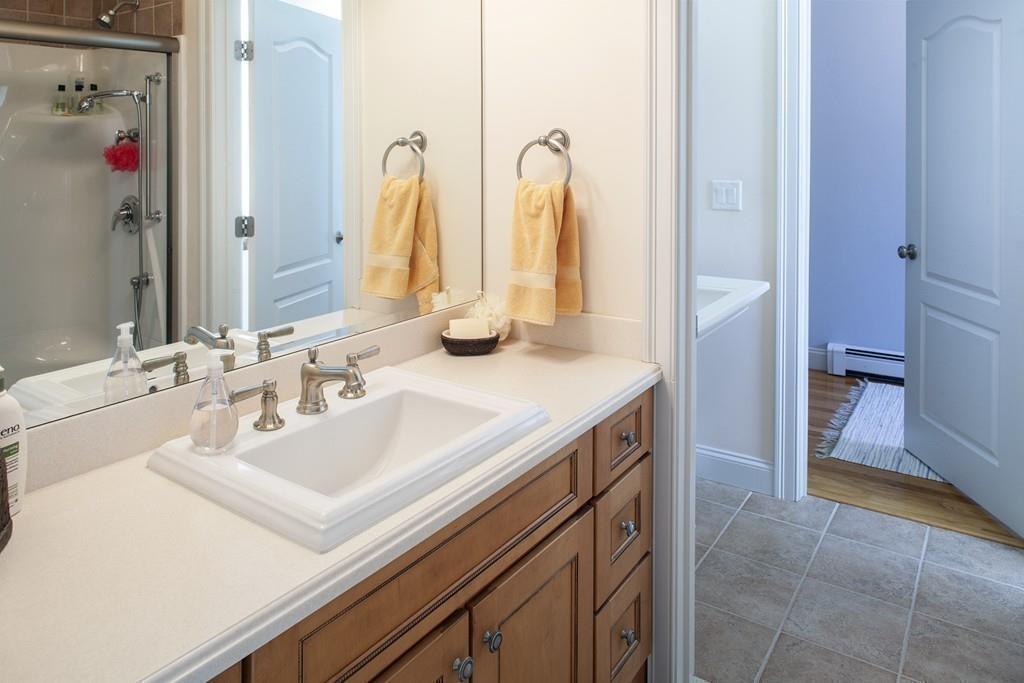 131 Edgewater Road Hull, MA 02045 - Photo 14 of 37