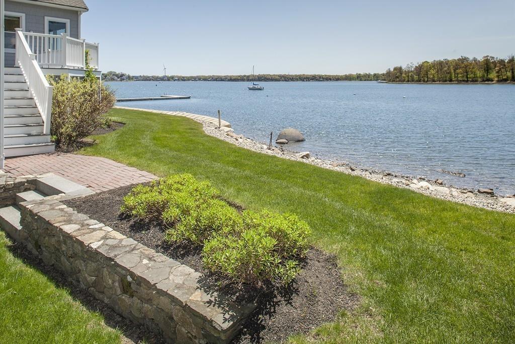 131 Edgewater Road Hull, MA 02045 - Photo 29 of 37