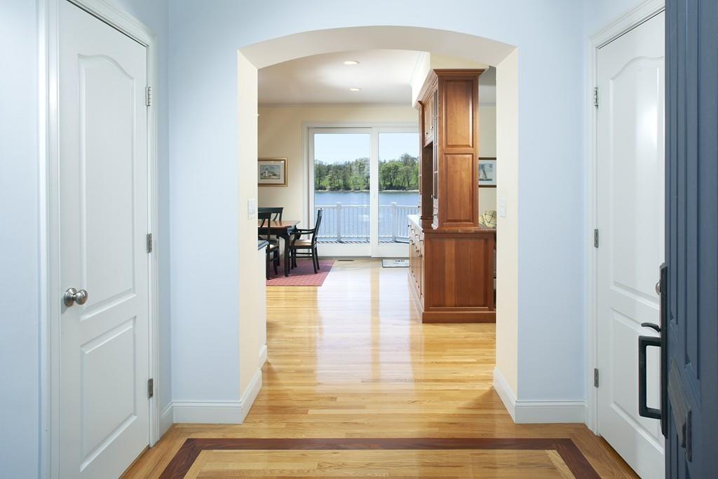 131 Edgewater Road Hull, MA 02045 - Photo 5 of 37