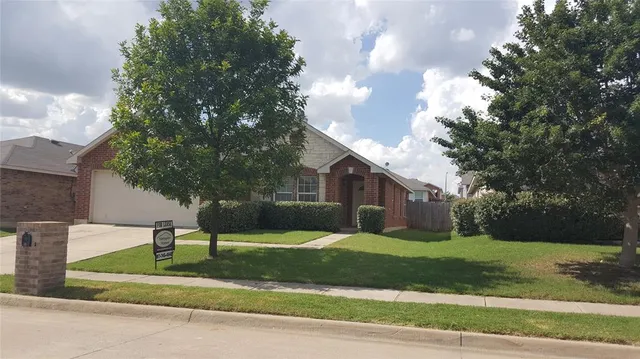 $1,800 | 1909 J J Cheshier Road, Fort Worth, TX 76247