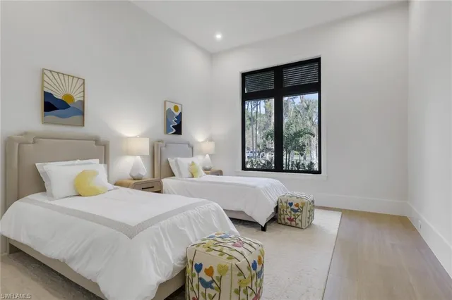 $3,750,000 | 5174 Sycamore Drive, Naples, FL 34119