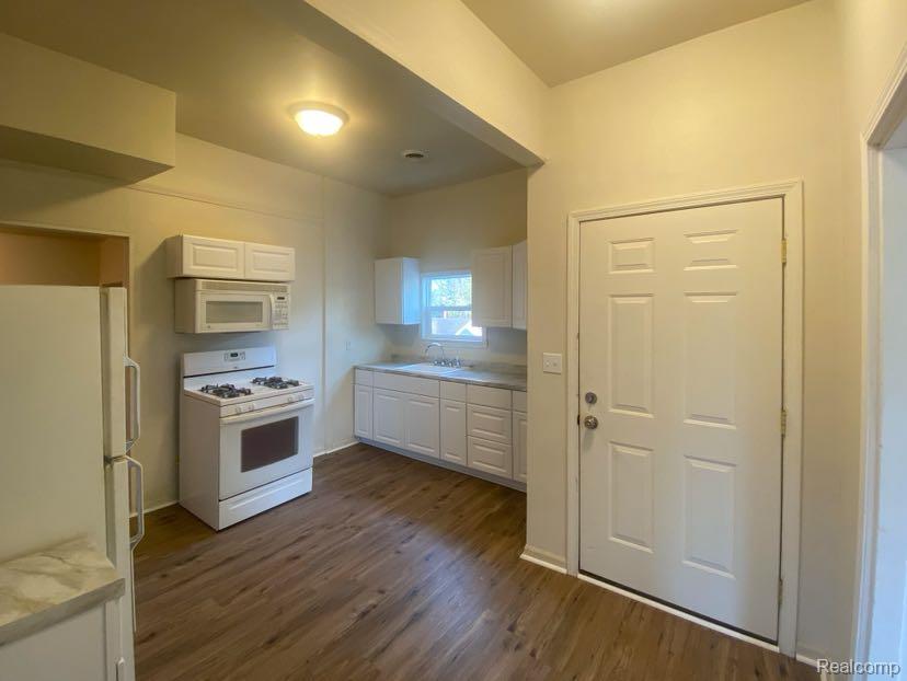 219 South Main Street Romeo, MI 48065 - Photo 14 of 23