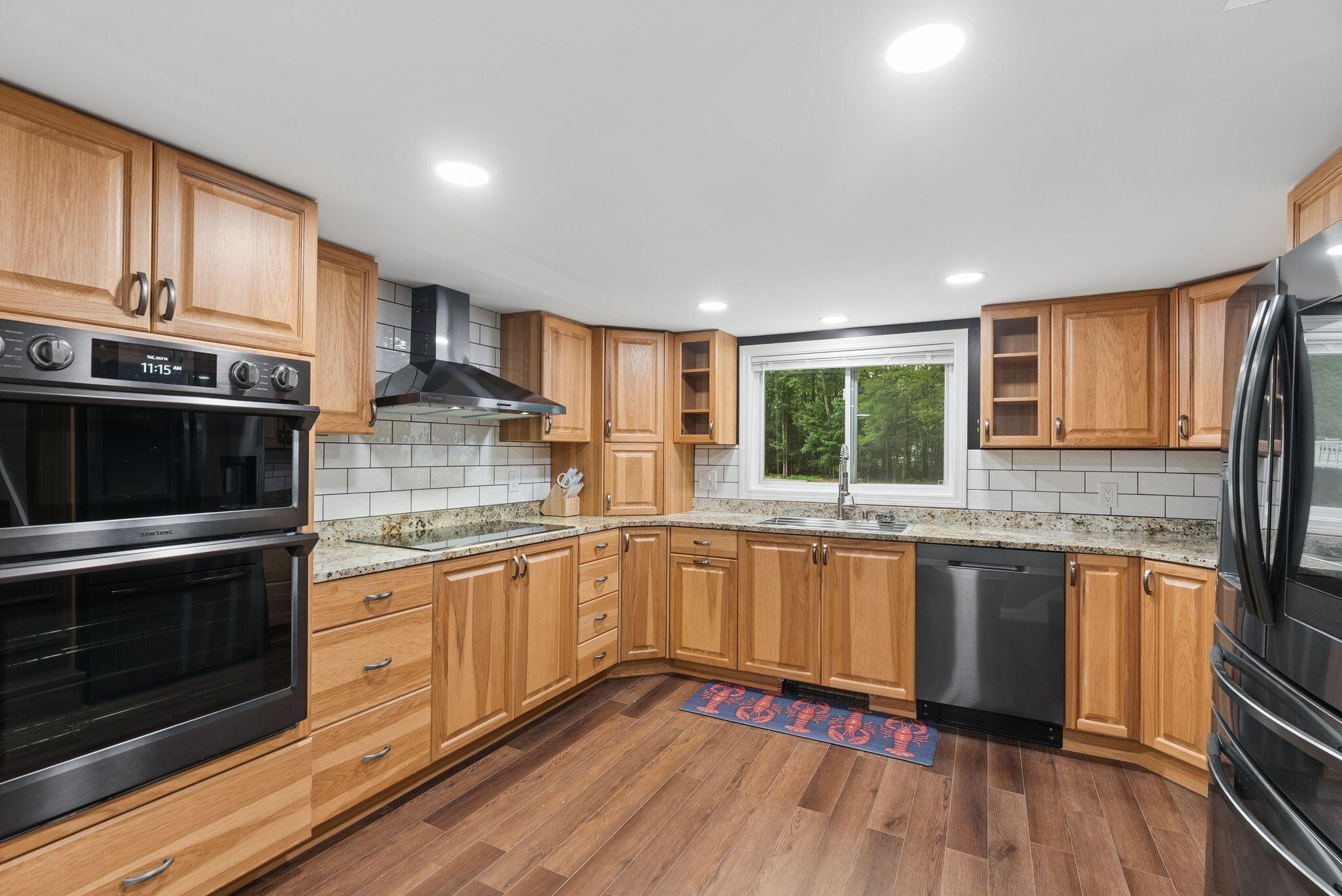 386 Gorham Road Scarborough, ME 04074 - Photo 31 of 71 36_DSC07364