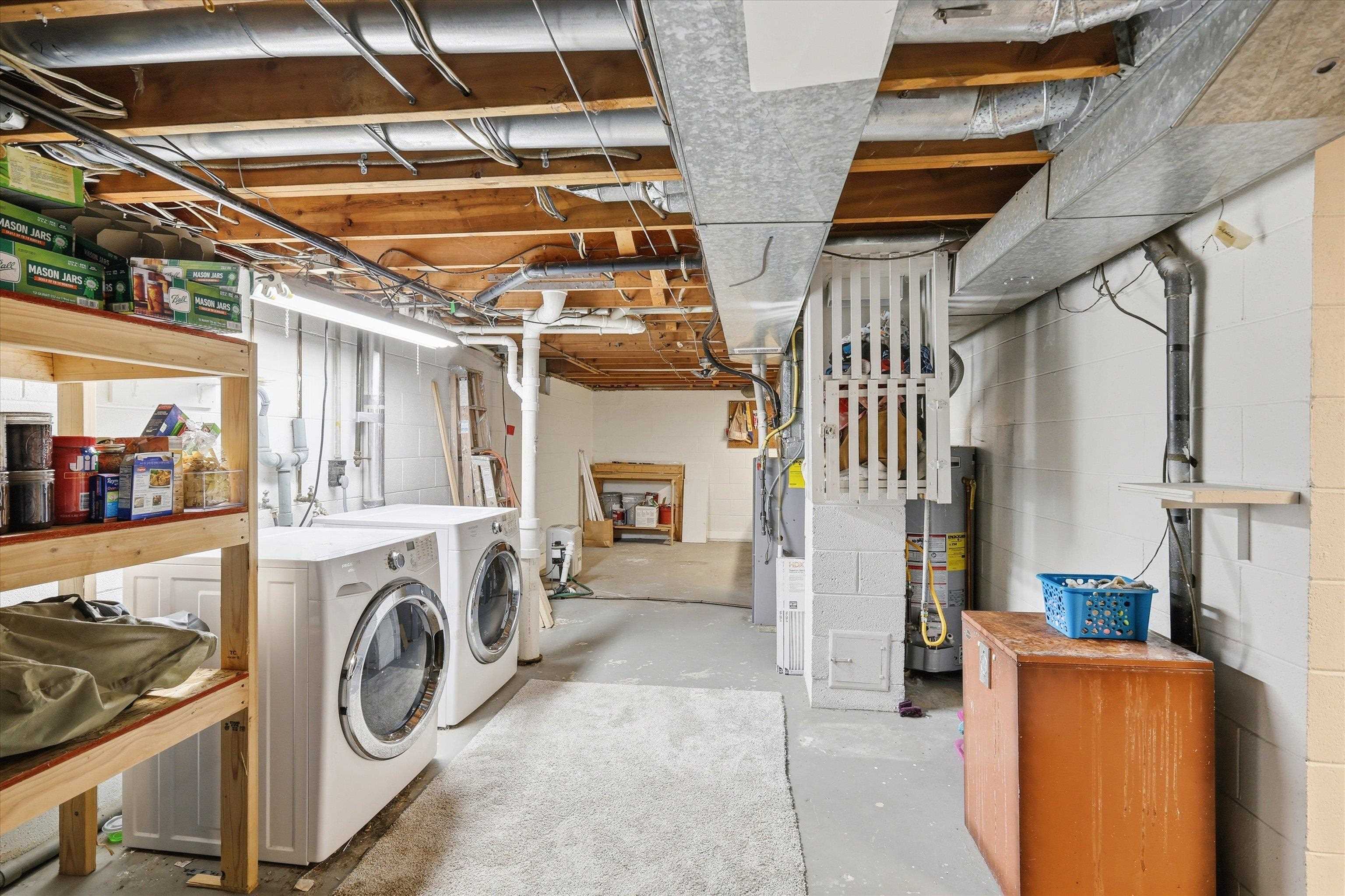 1809 North Charlotte Street Appleton, WI 54911 - Photo 23 of 39