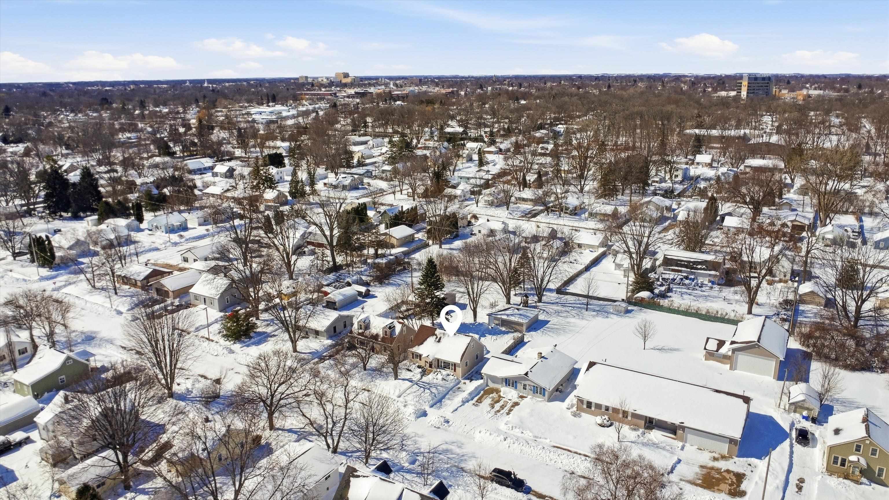 1809 North Charlotte Street Appleton, WI 54911 - Photo 27 of 39