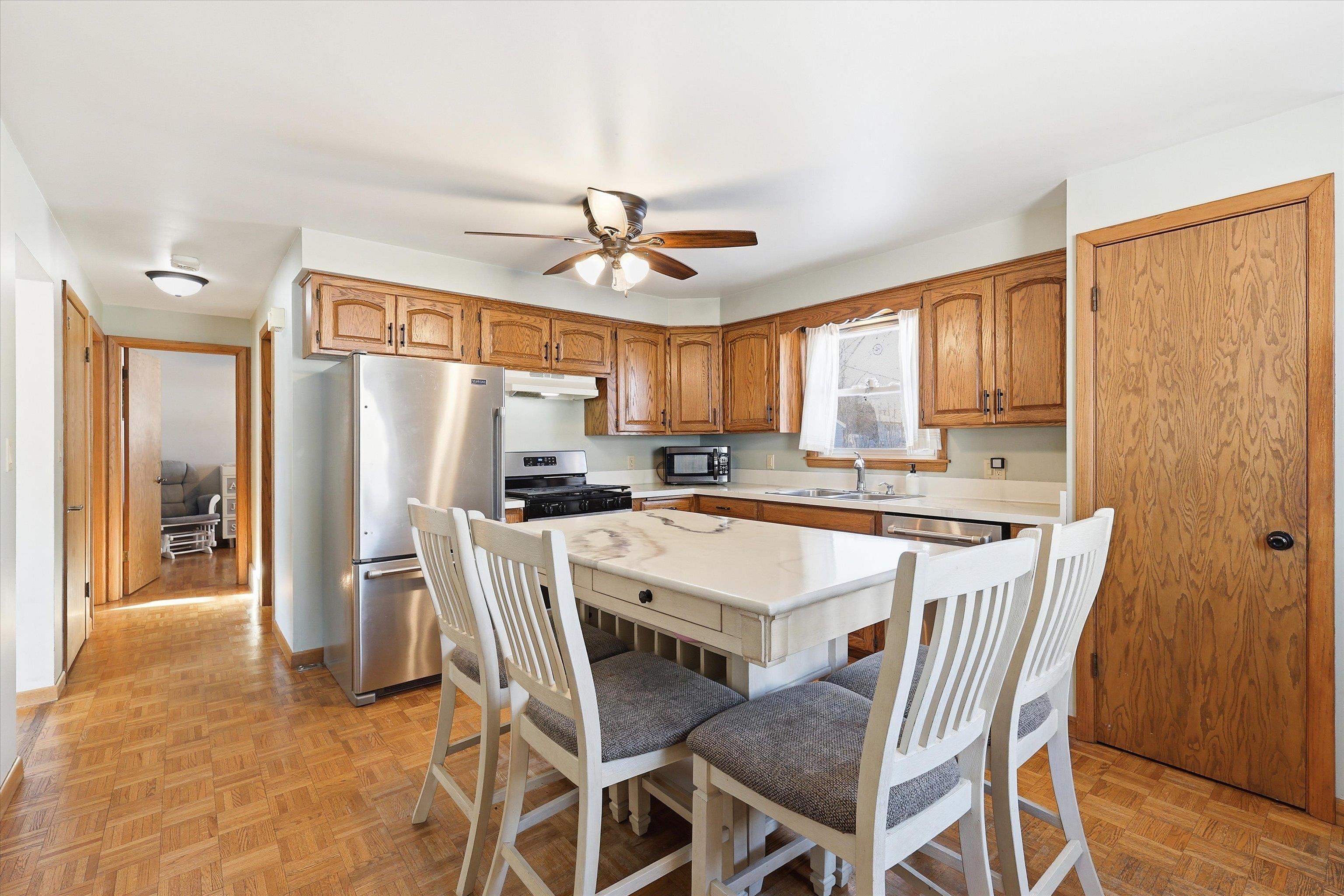 1809 North Charlotte Street Appleton, WI 54911 - Photo 9 of 39