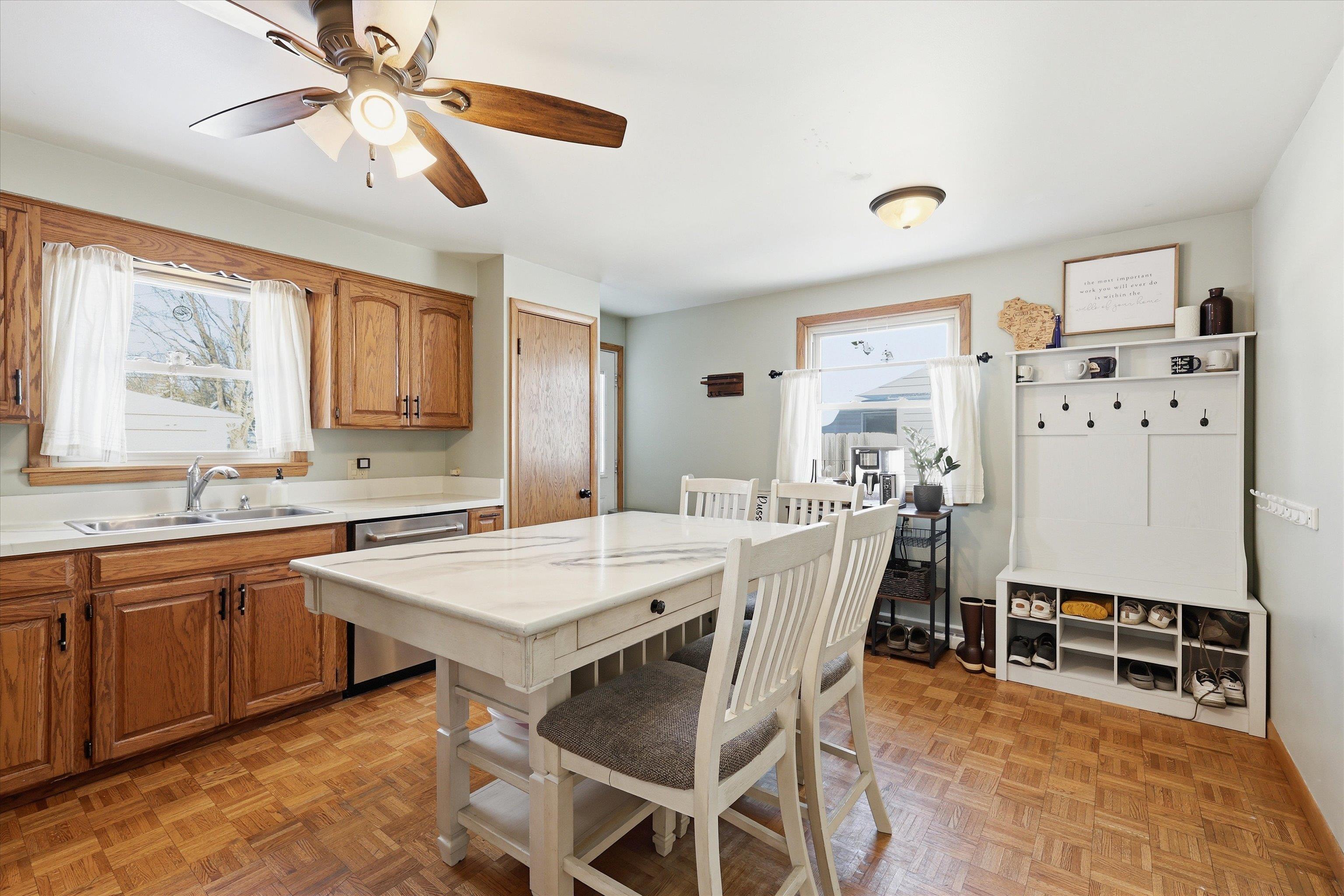 1809 North Charlotte Street Appleton, WI 54911 - Photo 10 of 39