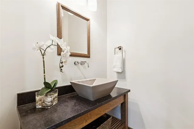 $1,695,000 | 6757 Lakefair Circle, Dallas, TX 75214