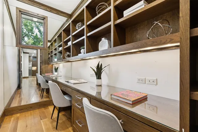 $1,695,000 | 6757 Lakefair Circle, Dallas, TX 75214