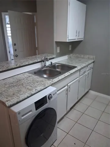 $1,465 | 2561 Grassy Point Drive, Unit 109, Lake Mary, FL 32746