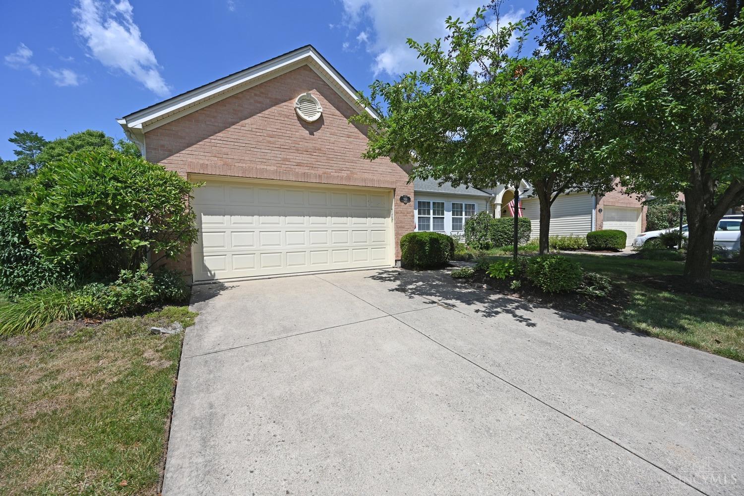 960 Raintree Lane Maineville, OH 45039 - Photo 2 of 49 Gallery Image 2