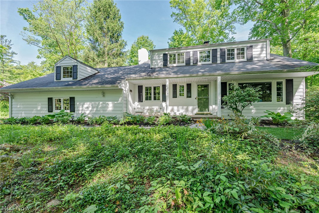 29549 Edgedale Road Cleveland, OH 44124 - Photo 2 of 34 Gallery Image 2