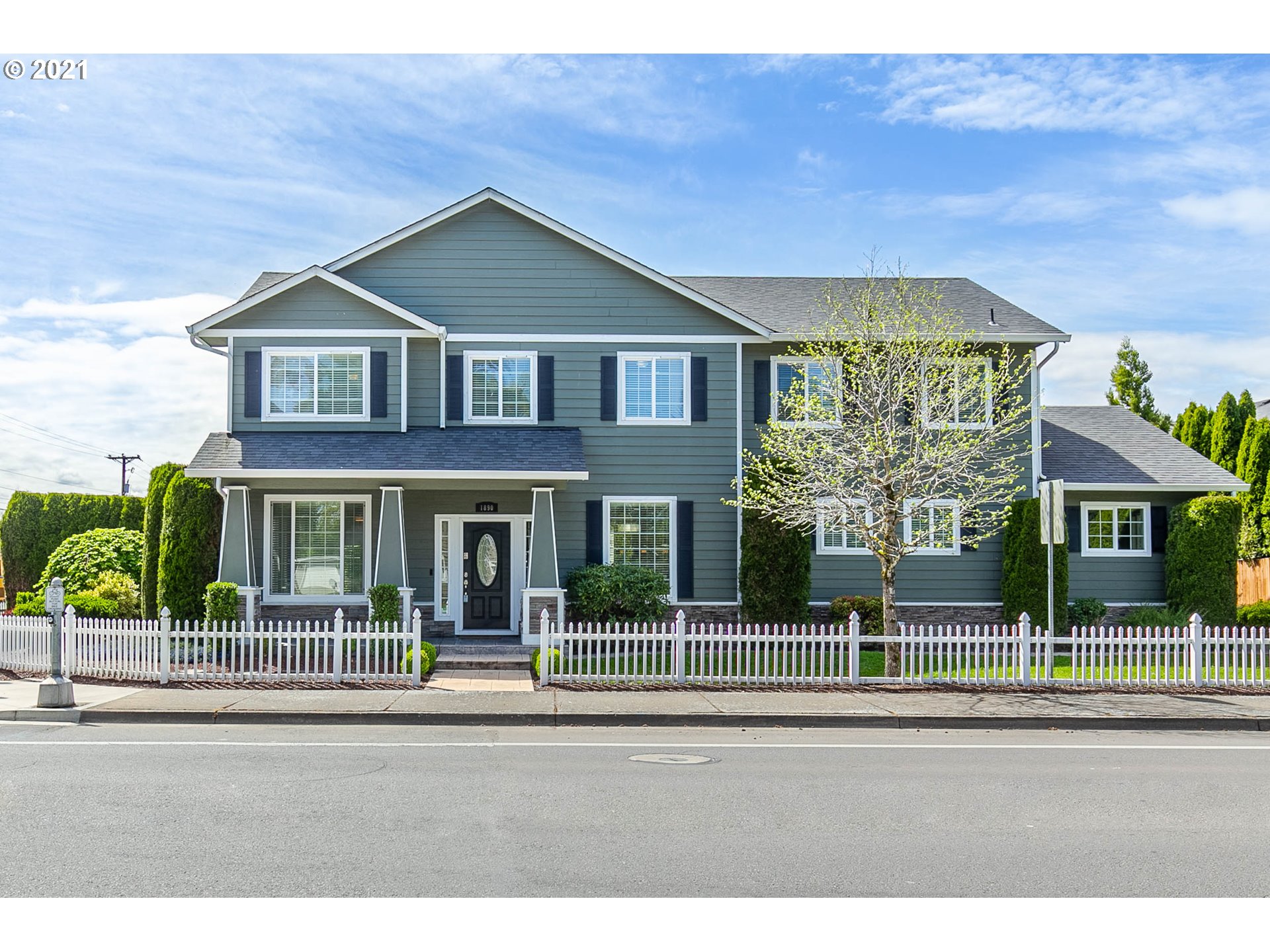 1890 Hayden Bridge Road Springfield, OR 97477 - Photo 1 of 32