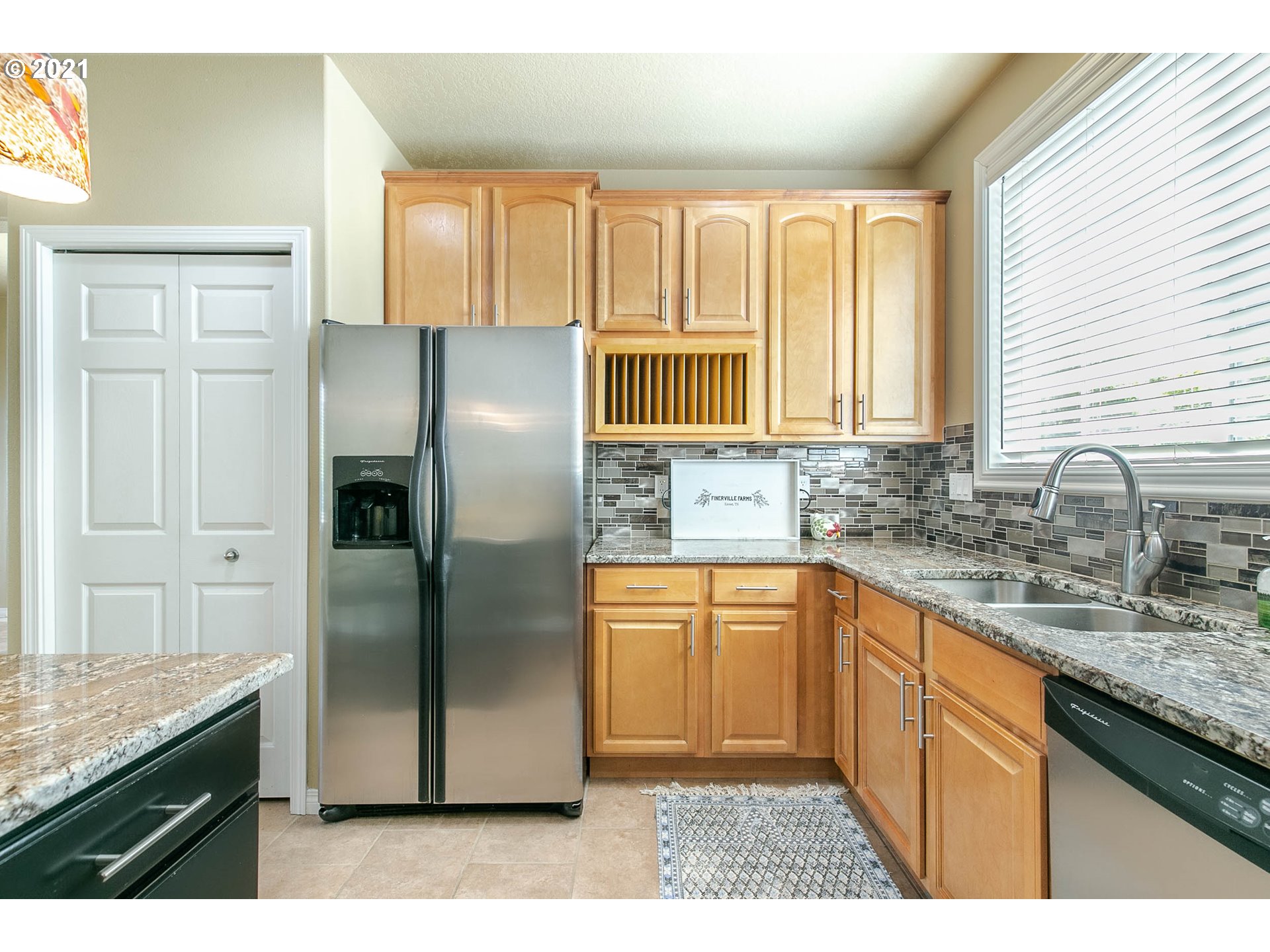 1890 Hayden Bridge Road Springfield, OR 97477 - Photo 11 of 32