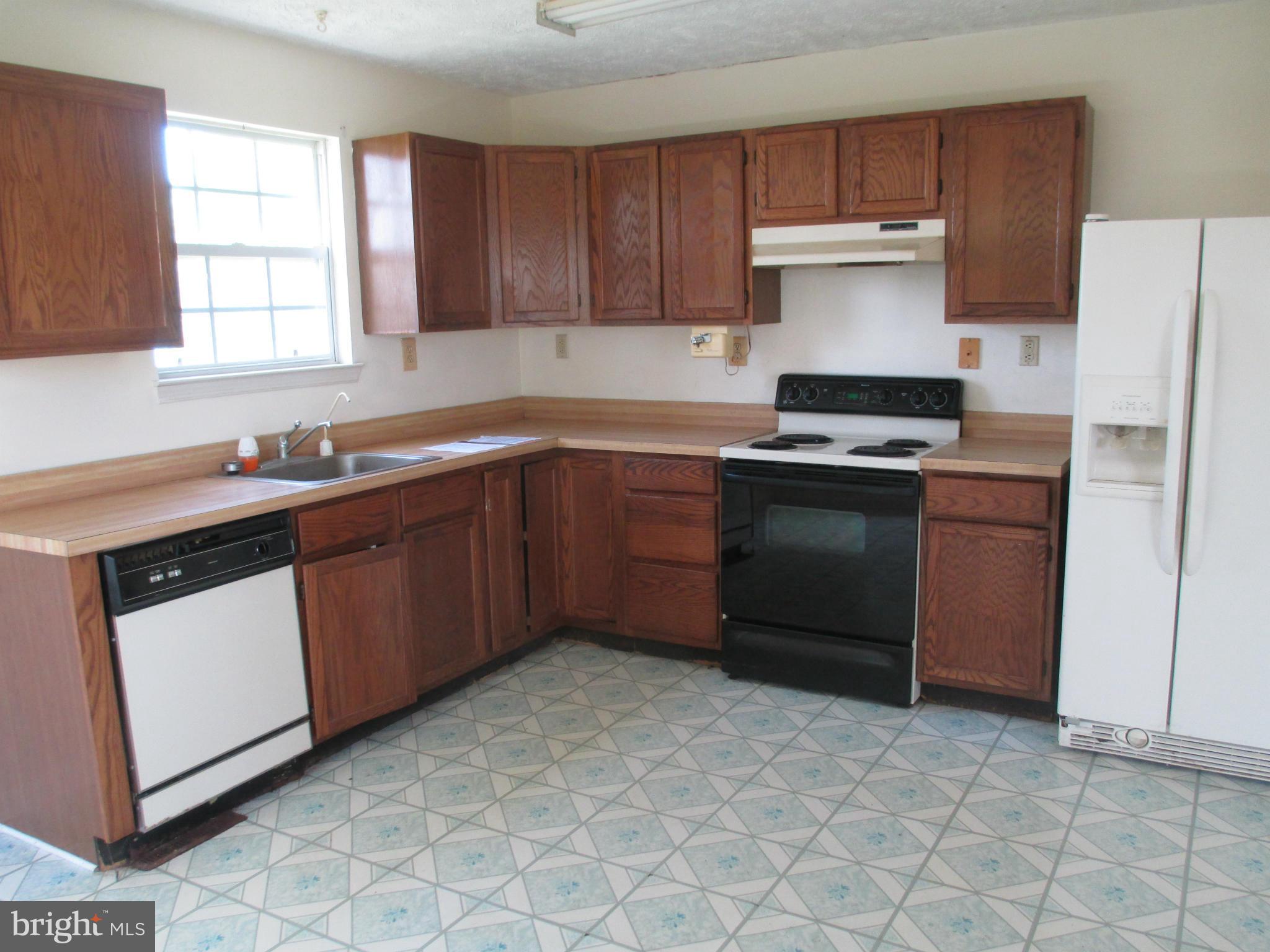 6521 Bailey Store Road Federalsburg, MD 21632 - Photo 4 of 10 Kitchen