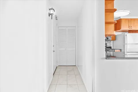 $575,000 | 2085 Ala Wai Boulevard, Unit B113, Honolulu, HI 96815